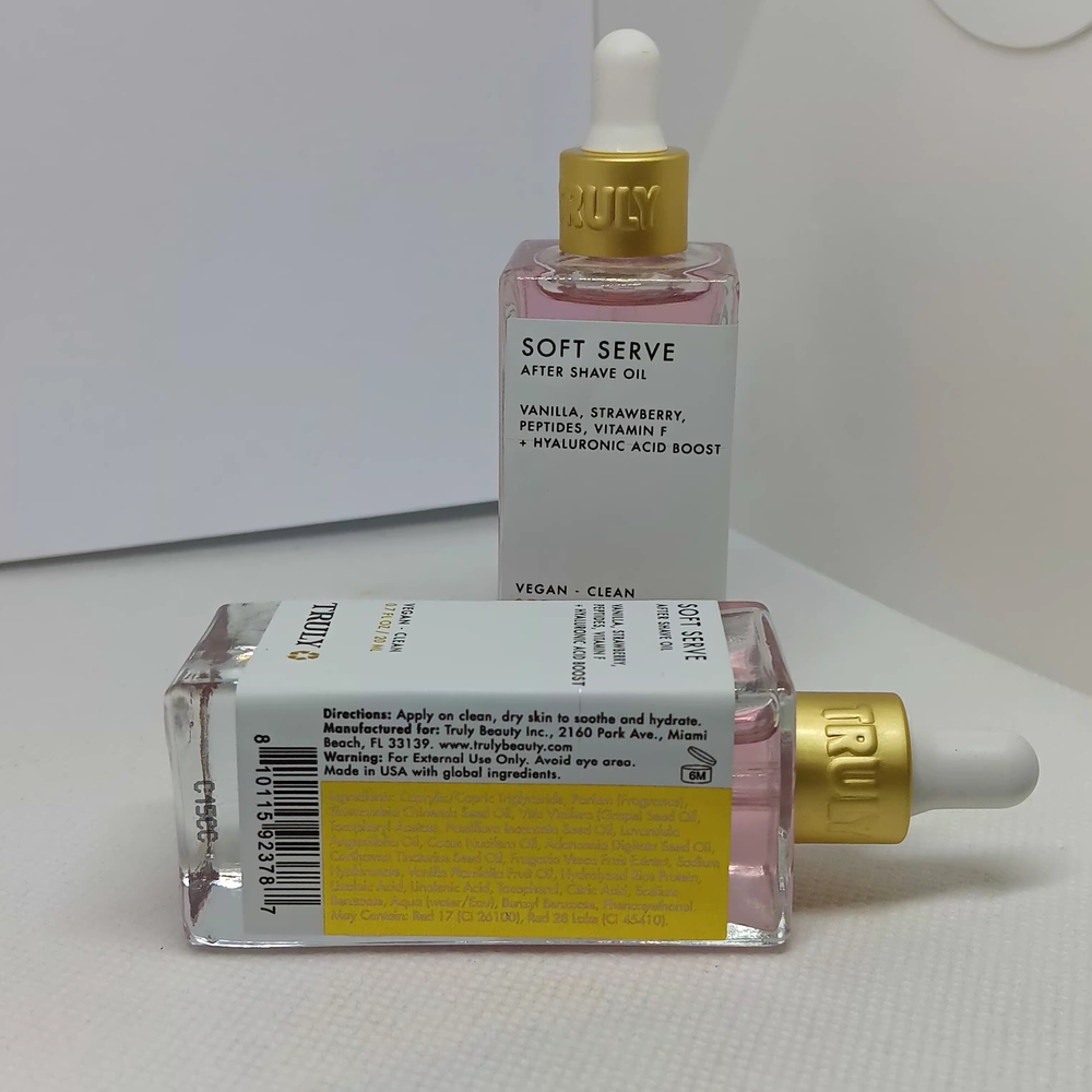 2 Bottles TRULY Soft Serve After Shave Oil - Strawberry Vanilla New Retail $30 - Picture 2 of 3
